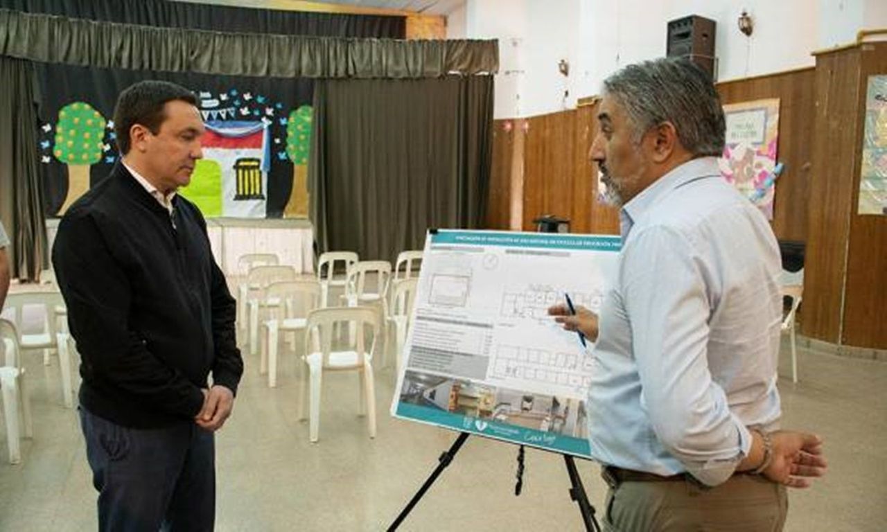 Andrés Watson corroboró la finalización de obras en la Primaria N°9 y Secundaria Nº 41