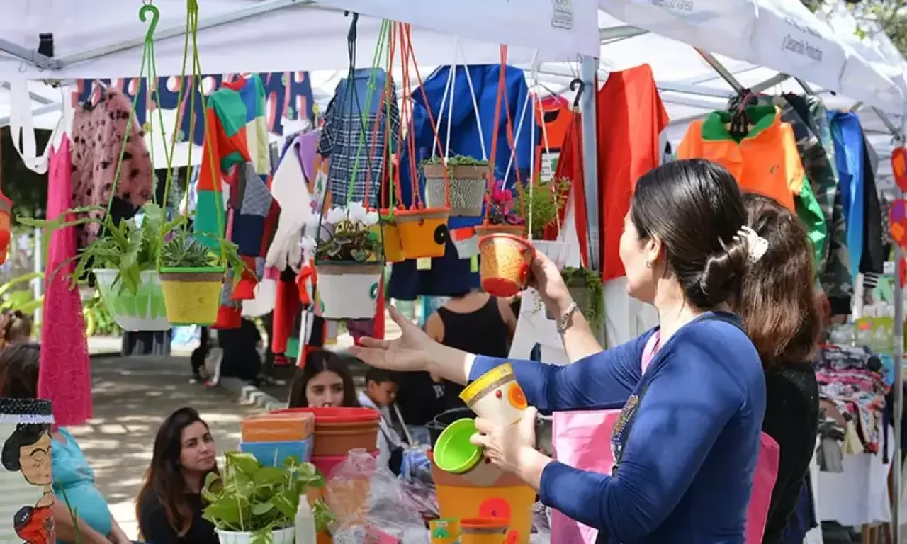 Expo Emprendedores 2023 celebra el mes de la mujer en Plaza San Juan Bautista