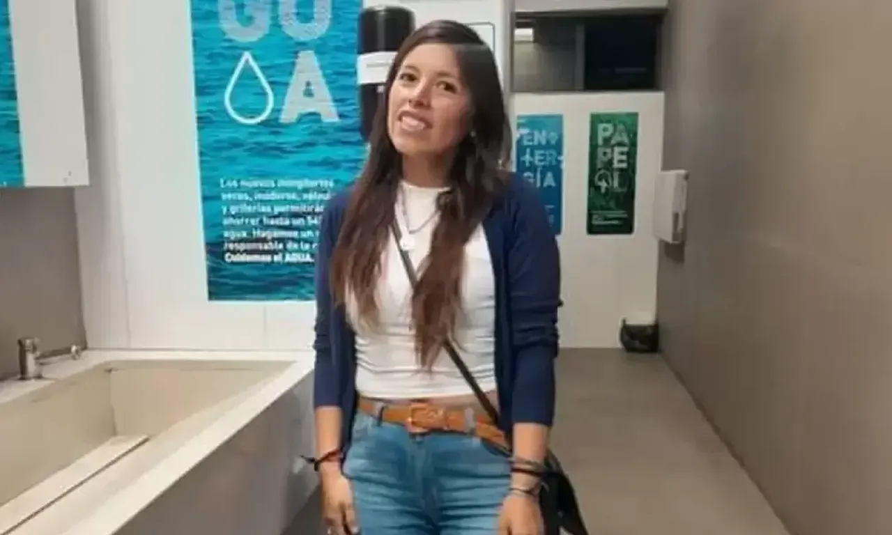 Performance en la UNAJ  para pedir Justicia por Verónica Aban