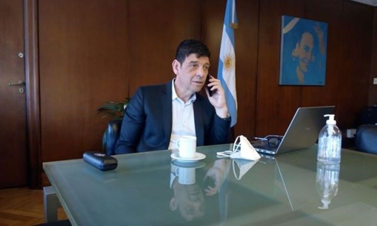 Arnaldo Medina ya está trabajando en forma presencial